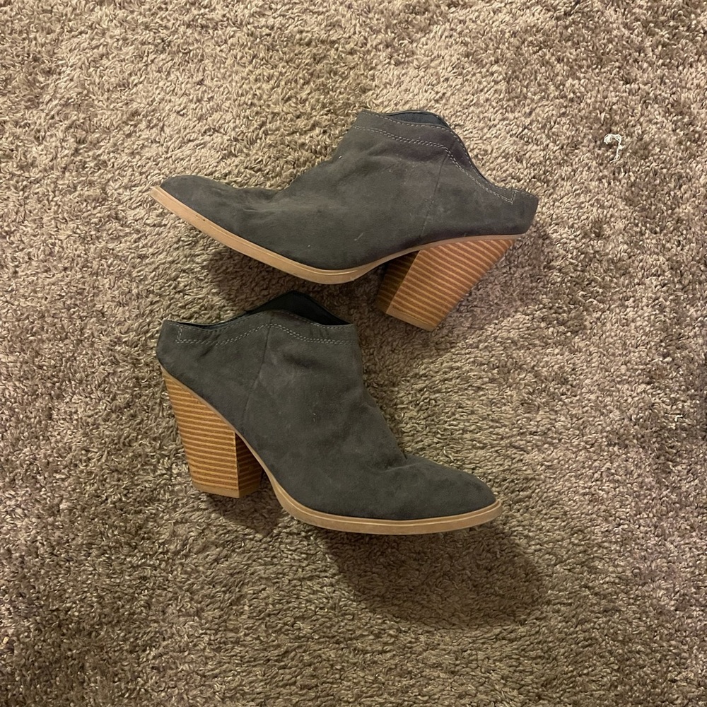 Dolce Vita Booties